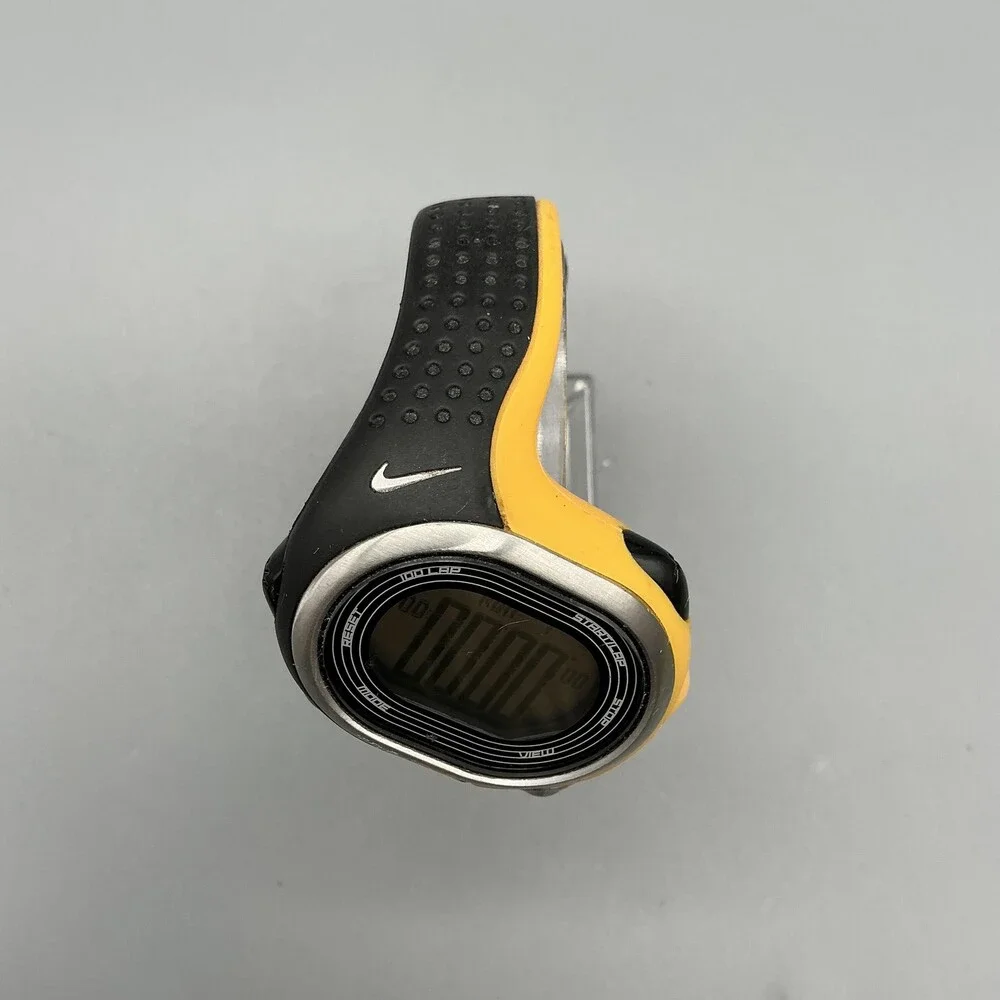 Nike Triax Fury Mens Watch 40mm Black Yellow Chronograph WR0139 New Battery